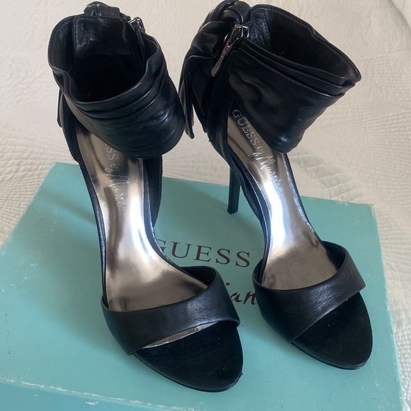 Guess by Marciano ROXANNE Black High Heels. - Picture 2 of 7